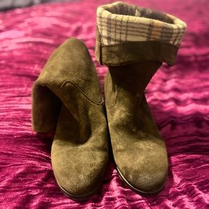 Charles by Charles David never worn brown suede-like boots